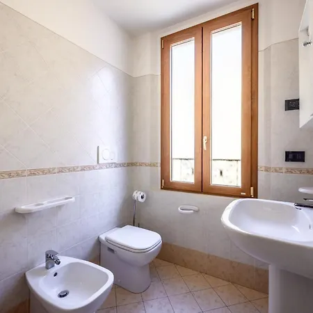Emilia 5 Appartement Modène